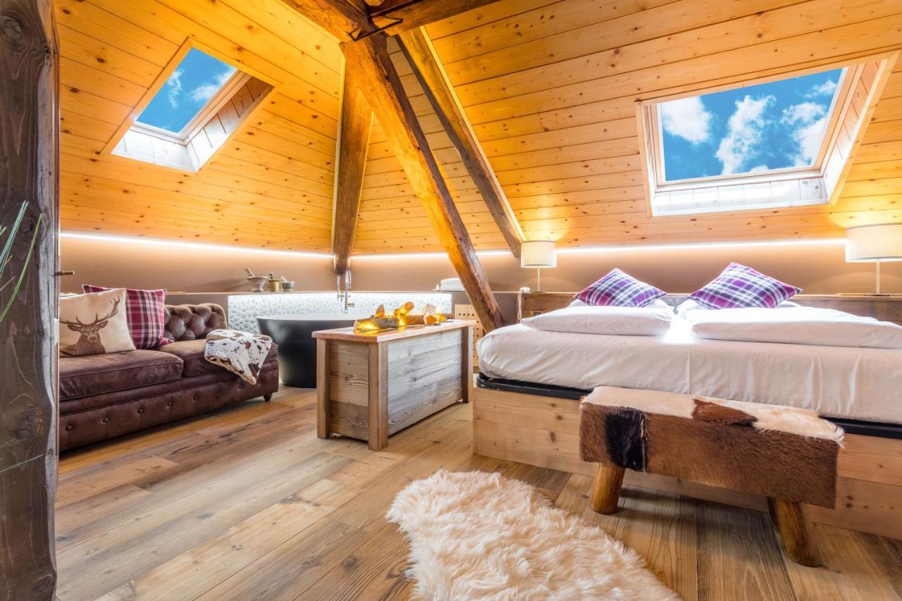 John Luxury Suites Folgaria Buitenkant foto