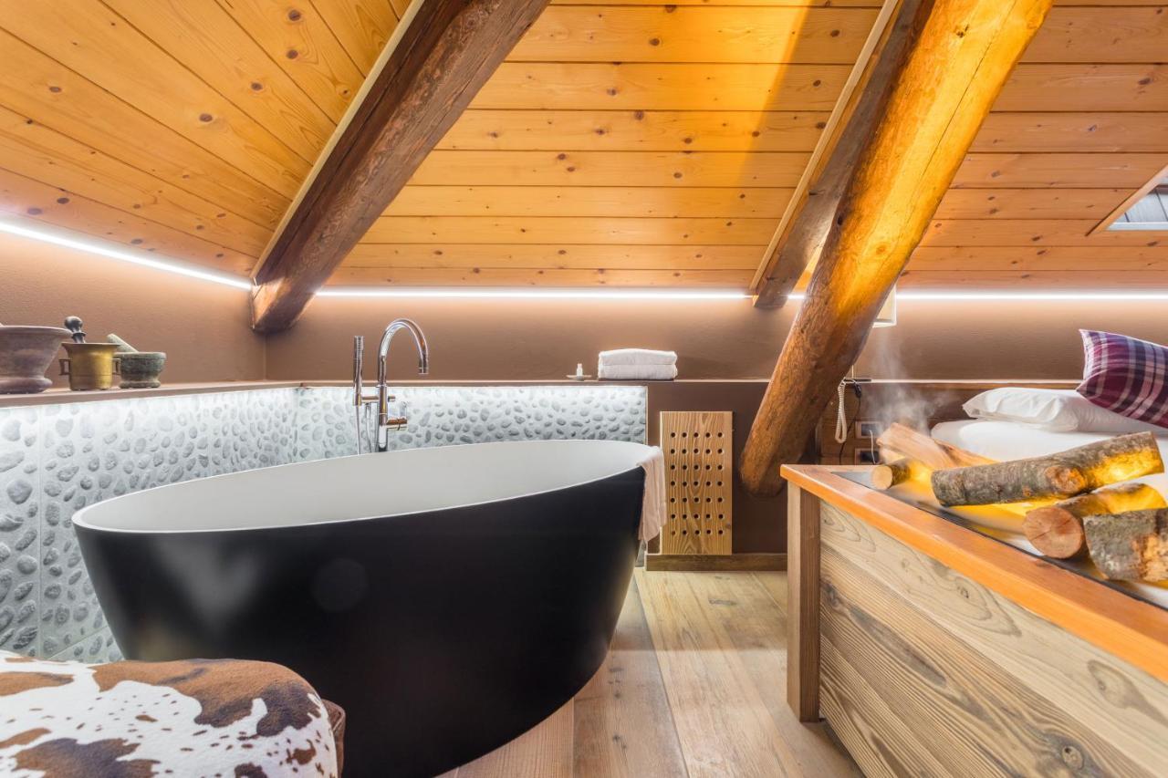John Luxury Suites Folgaria Buitenkant foto