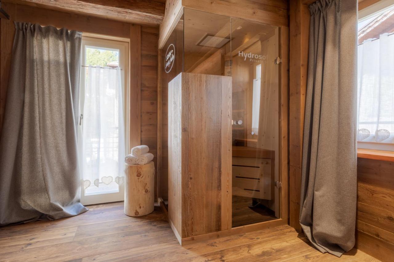 John Luxury Suites Folgaria Buitenkant foto