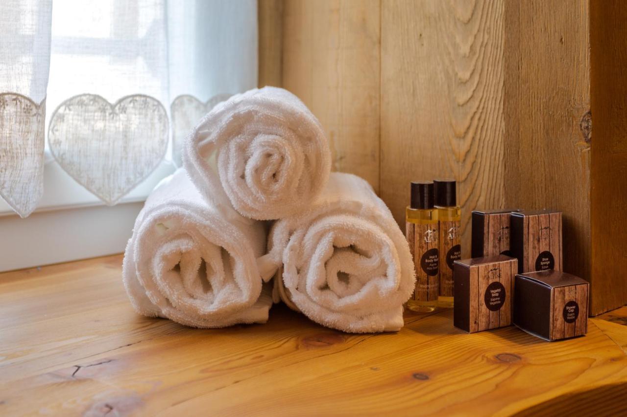 John Luxury Suites Folgaria Buitenkant foto
